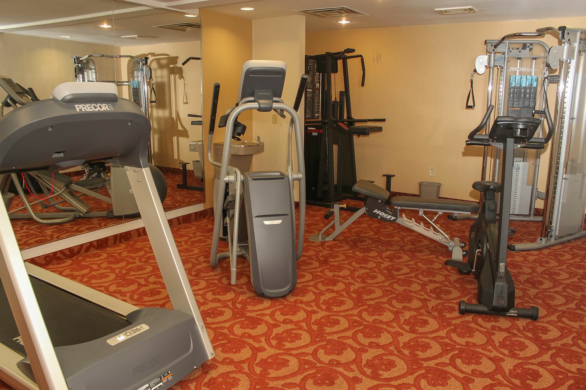 Quality Inn Airport Cheektowaga Buitenkant foto